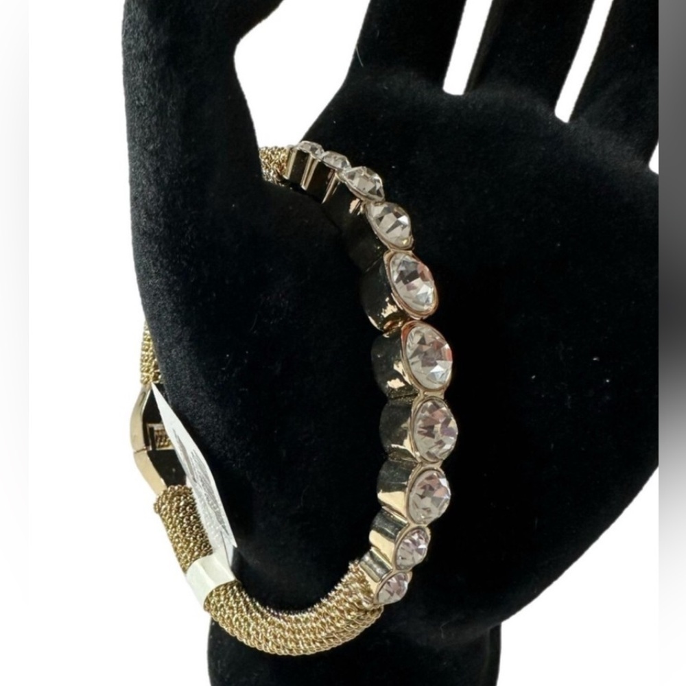 Nwt- Chico's Gold Tone Oval Mirabelle Mesh 6.25” Clamper Bangle Bracelet